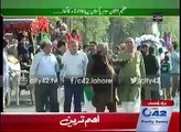 42 Exclusive: Leading anchors of Channel 24 News walking in Azme Pakistan parade