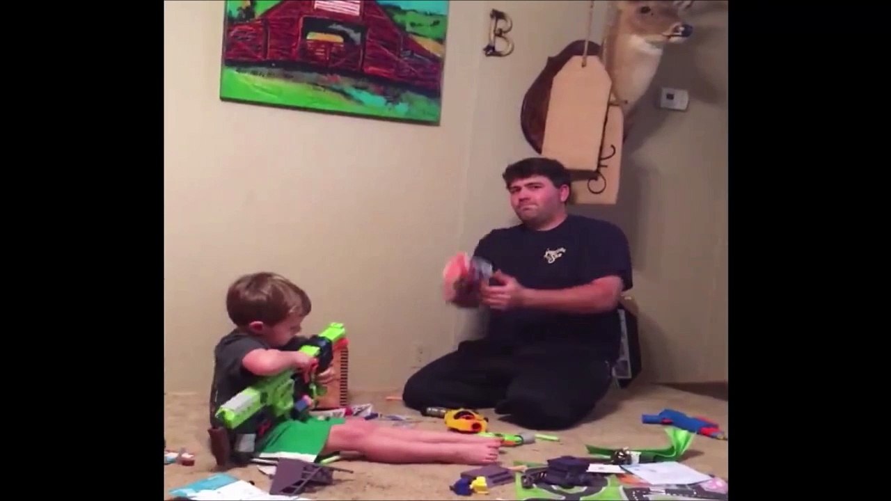 Retour de Karma hilarant. Bim dans les parties!