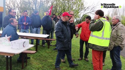 VIDEO. A Airvault, un mouvement de grève bien suivi à Calcia