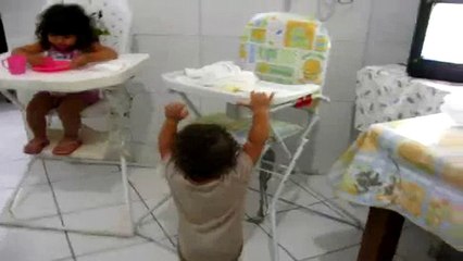 videos graciosos bebé ninja quiere comer videos de risa