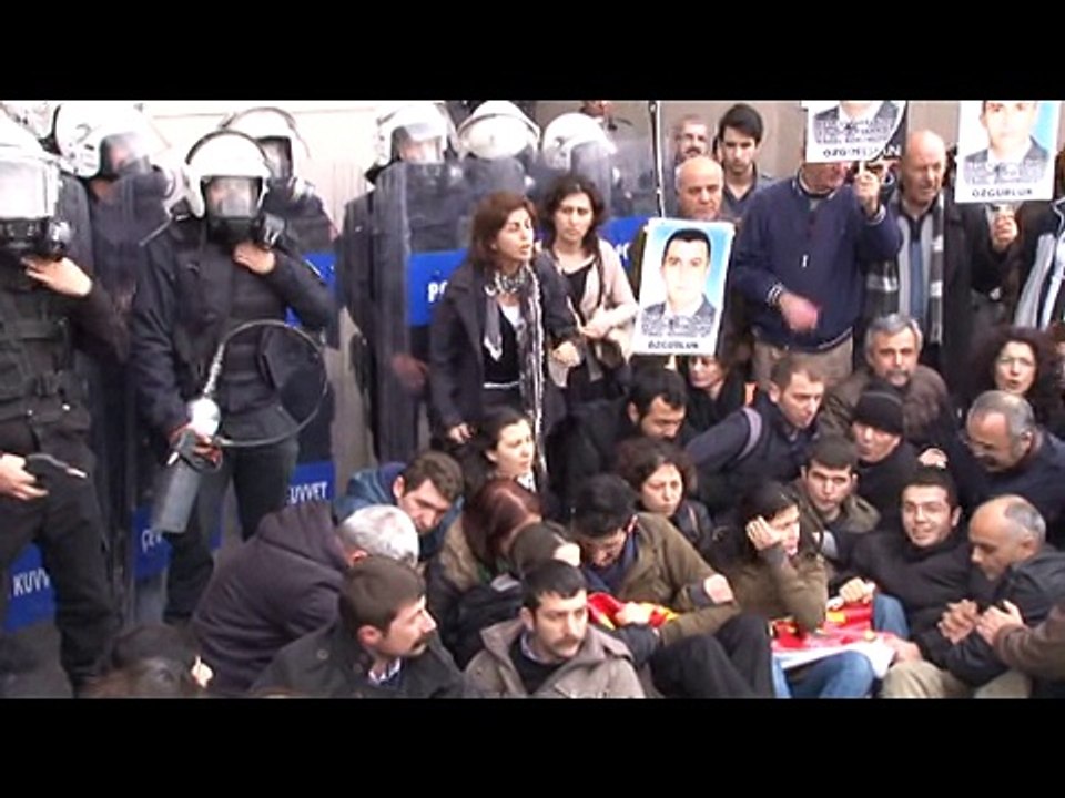 Eylemcilere biber gazlı müdahale