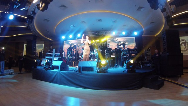 Funda Arar - Hafıza (GOLDCITY/ALANYA)