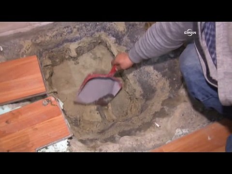 Evin içindeki foseptik çukuru ile yaşıyorlar