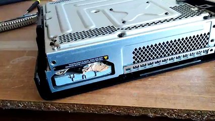 Smontare Xbox 360 slim