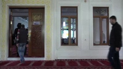 Yüksekova'da 34 Gün Sonra İlk Cuma Namazı