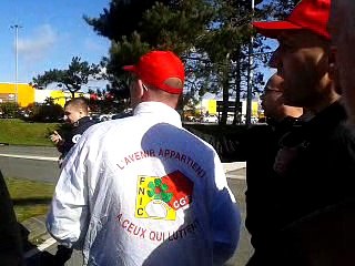 MANIFESTATION INTERDITE POUR LA VENUE DU PRESIDENT ! . . .Compiégne