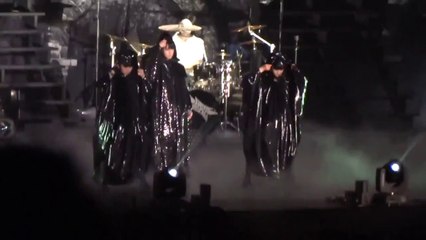 BABYMETAL The one (ROCK!!!) Wembley arena April 2 2016