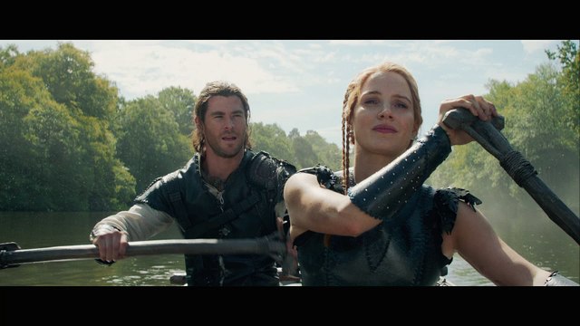 Le Chasseur et la Reine des Glaces / Extrait Eric plaisante avec Sara VF [Au cinéma le 20 avril 2016]