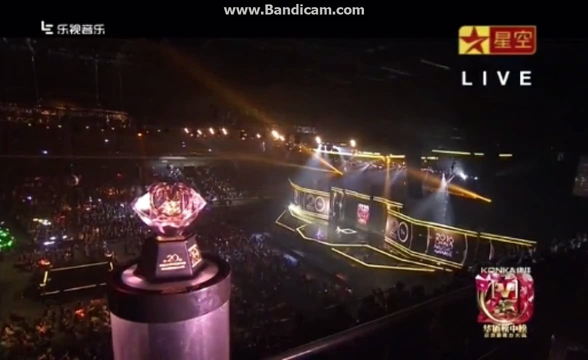 160415 China Music Awards - Asian Most Popular Korean Group #iKON