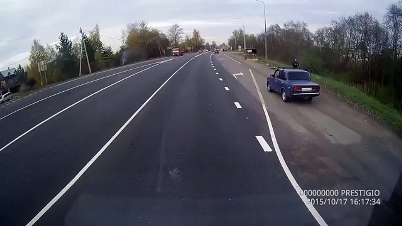 Most Shocking Car Crashes Car Accidents Horrible Car Crash Compilation HD (3)