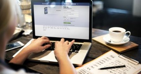 Facebook'ta Şifre Girme Dönemi Sona Eriyor