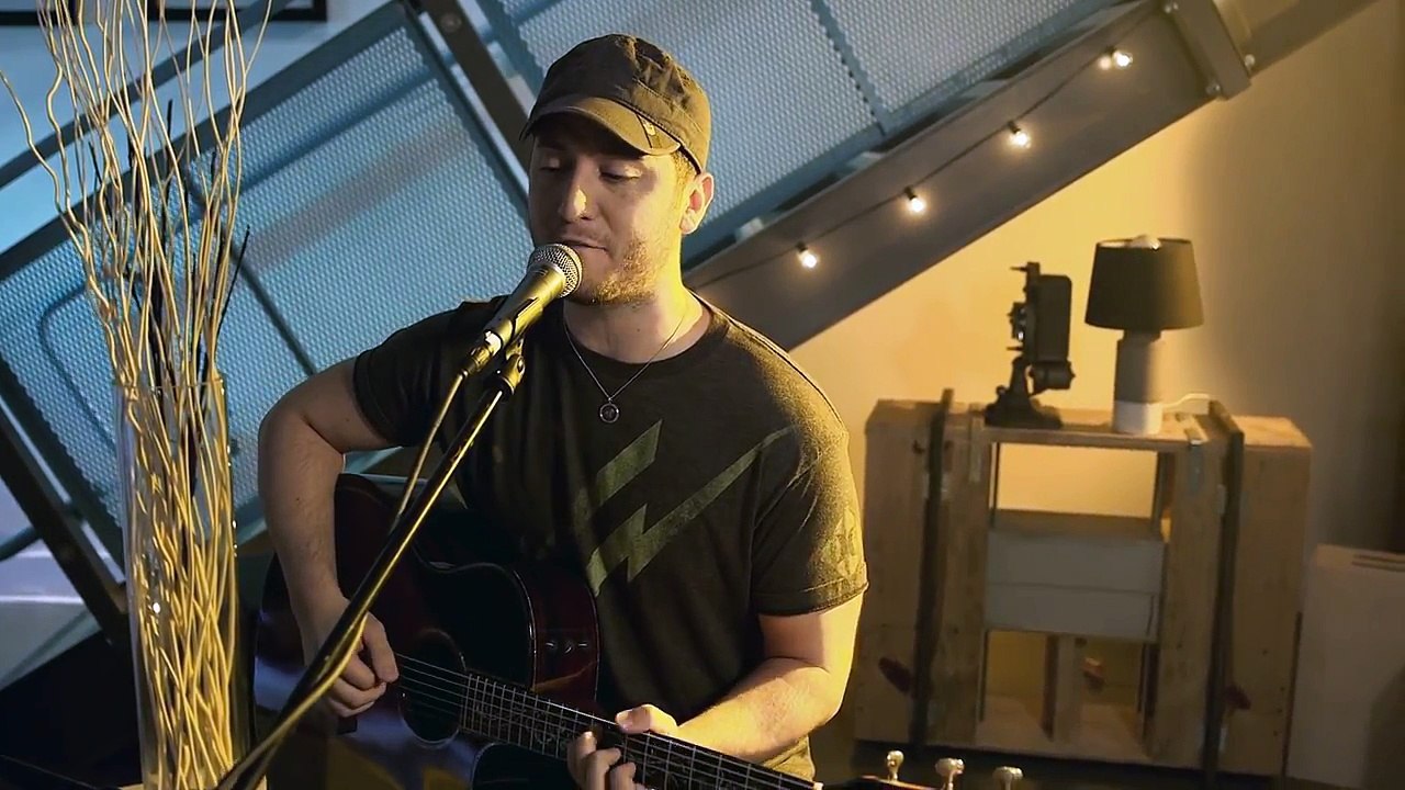 Am I Wrong - Nico & Vinz (Boyce Avenue acoustic cover) on Apple & Spotify