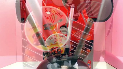 Barbecue en jouet avec des braises ardentes et feu sifflant | Grill party | Démo