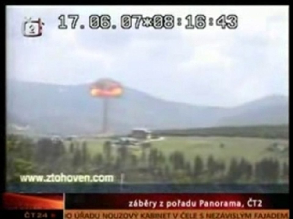 Explosion nucléaire factice à la télé tchèque