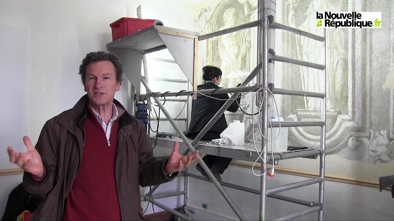 VIDEO (41) De remarquables fresques découvertes au château des Grotteaux à Huisseau-sur-Cosson