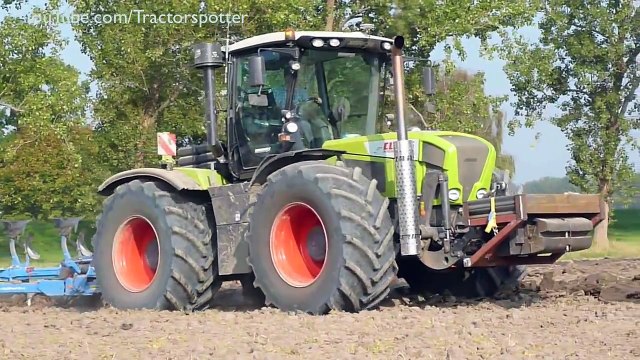 Claas Xerion 3800 + Lemken VariDiamant 10, 9 Furrow plough - Van Nieuwehuijzen & van Vugt