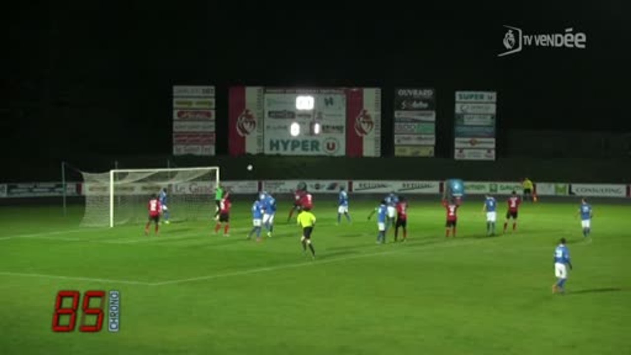 Football National : Les Herbiers vs Avranches (2-1)