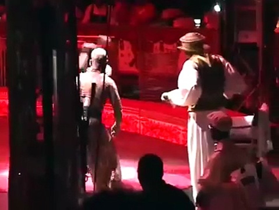 CIRCUS IN