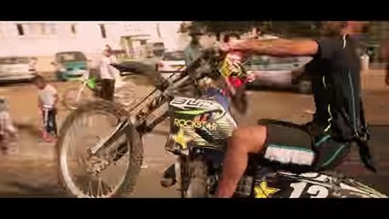 Djadja & Dinaz - J'y Pense