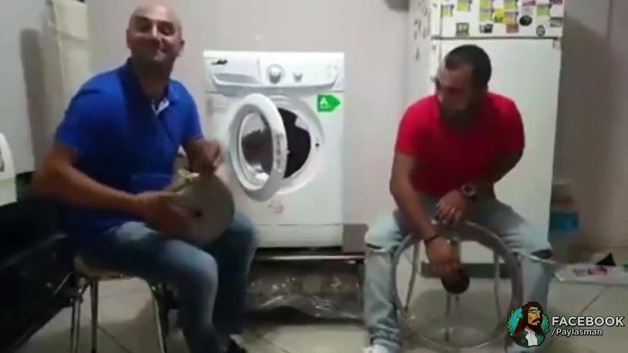 Derdini Müzik ile Anlatan Tamirci