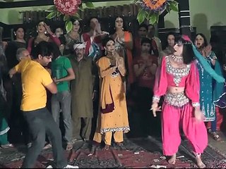 kese kate din kesi kate raat 2016