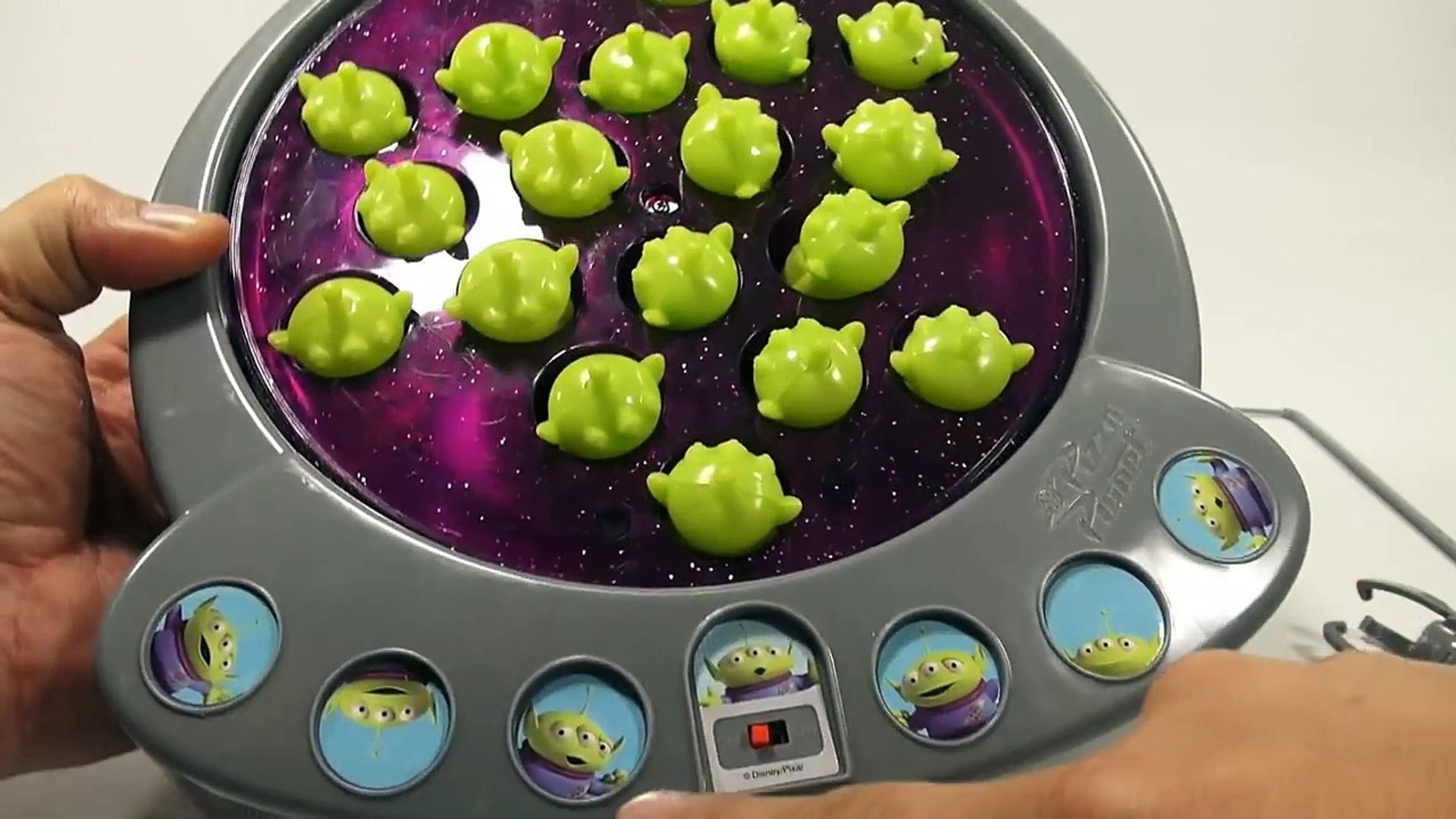 Toy story hotsell alien fishing game