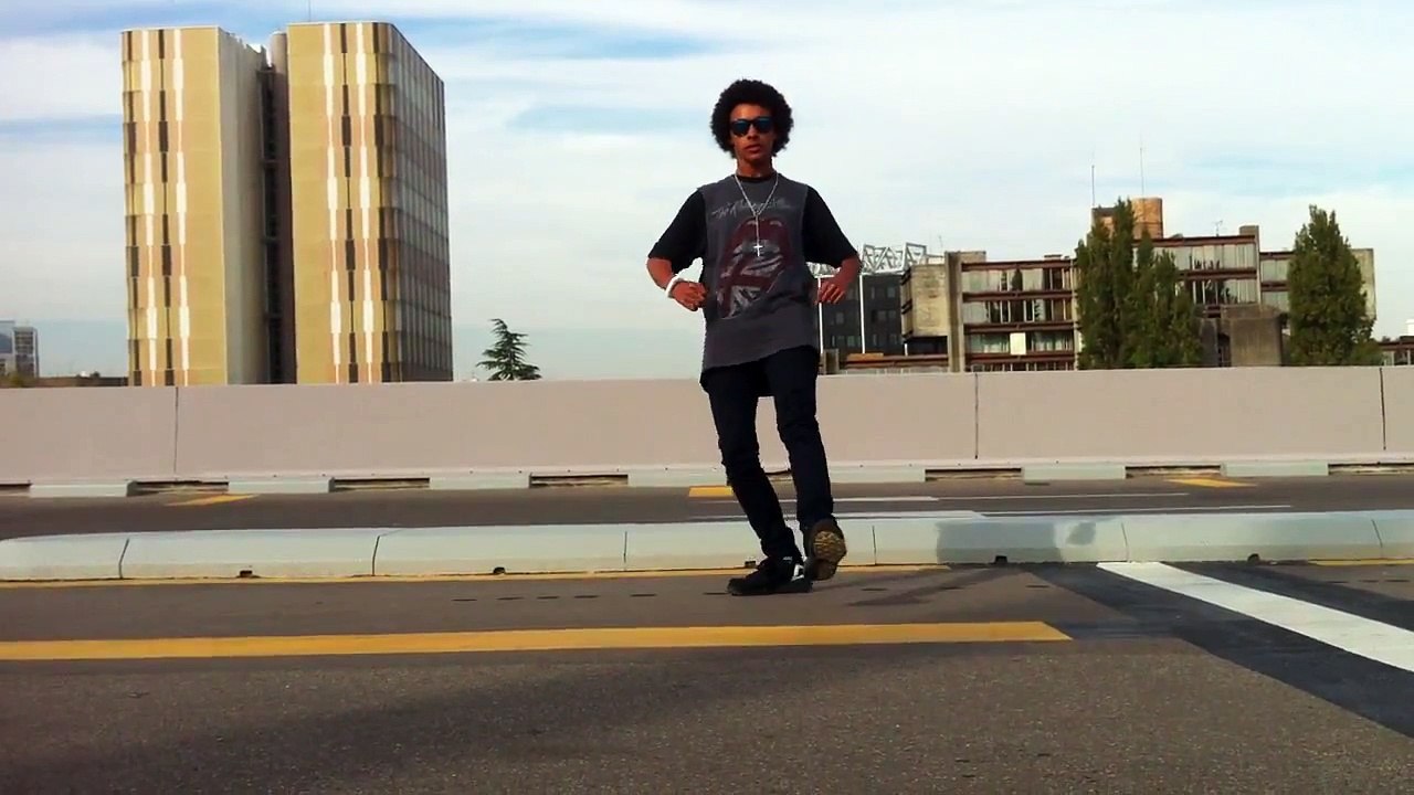 MARVIN|BlackDoe Hero