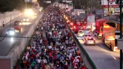 Maestros de la CETEG bloquearon la Autopista del Sol