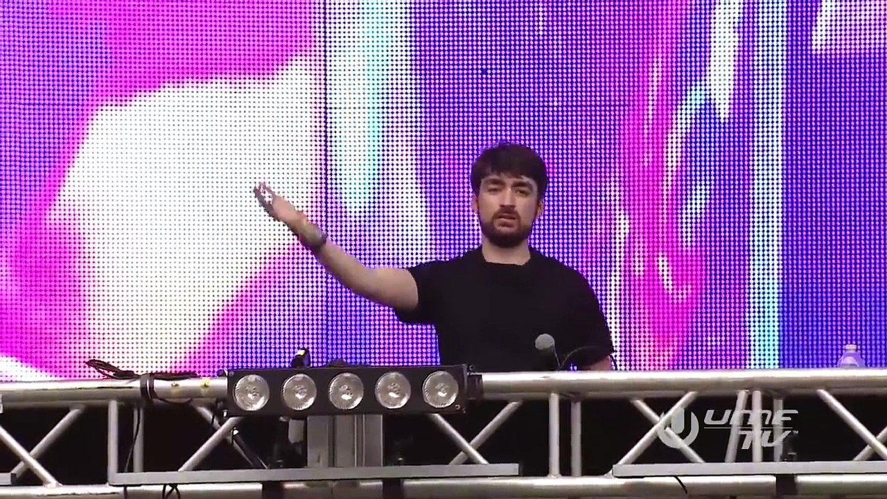 Oliver Heldens live @ Ultra Music Festival Miami 2015
