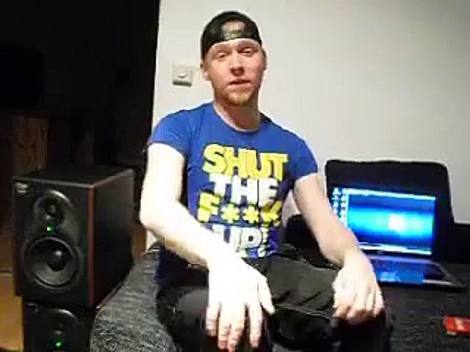 B-RAP - CHECK MICH AUS [PROMO VIDEO]