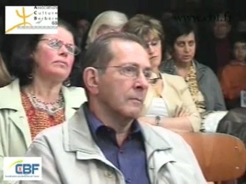 Conférence-débat, organisée à l'occasion du Printemps Berbère, par l'Association Culturel Berbère de Mulhouse (ACB 68 d'Alsace) - Débat sur l'identité berbère en France - avec des cadres de la CBF et de l'AJFB - 2ème partie