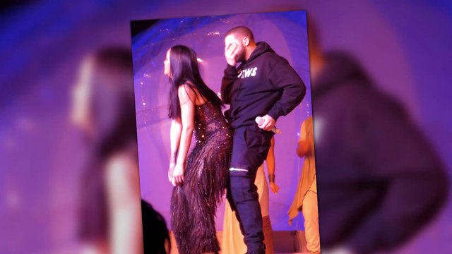 Rihanna and Drake Get Steamy On Stage!