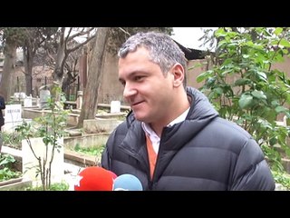 Mehmet Ali Birand, mezarı başında anıldı