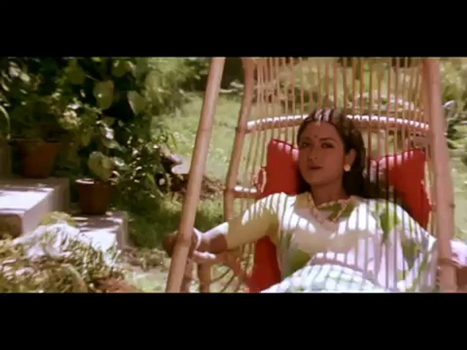 Le Toh Aaye Ho Hame Sapno Ke Gaon Mein - Hemlata Songs - Ravindra Jain Hit Songs