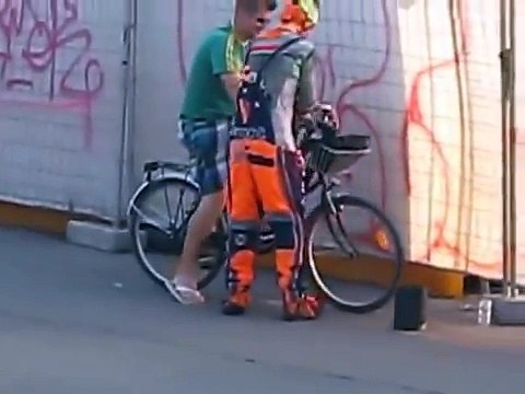 Mimo Karcocha en Espagne à Barcelone #2 - Vidéo drôle à mourire de rire