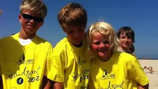 Interview mit Siegerteam des Beach-Soccer-Turniers der Kind