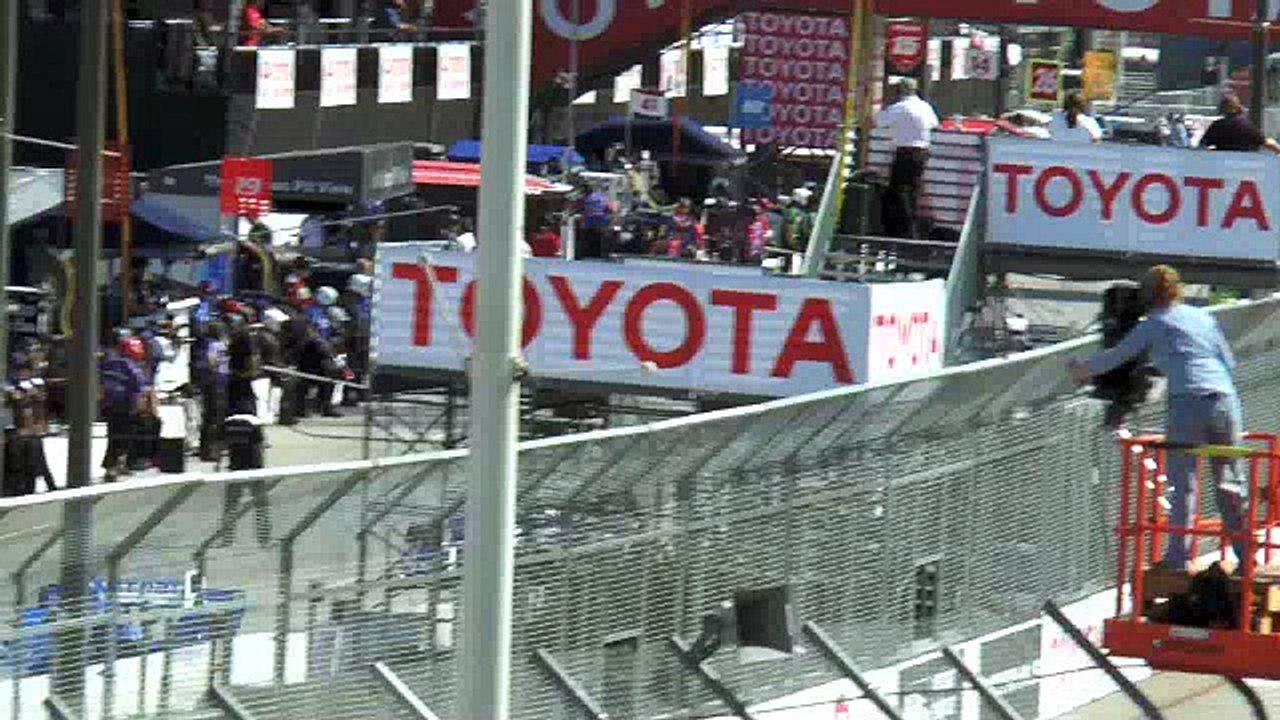16LBGP Fri Indycar Practice 1