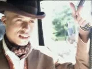 Toni.-How.Could.An.Angel.Break.My.Heart