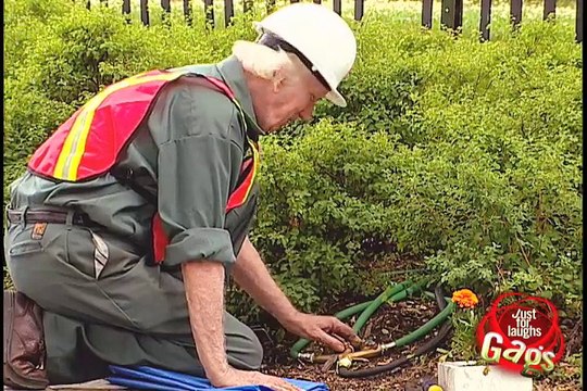Epic Old Man - Water Fountain