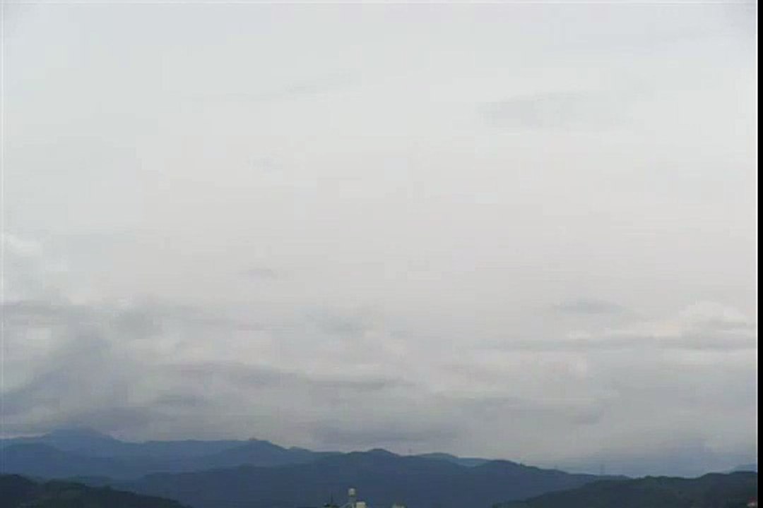 timelapse 奥多摩の山にかかる雲