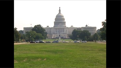 أرشيف- وزير العدل الأميركي: عملية استهداف بن لادن قانونية