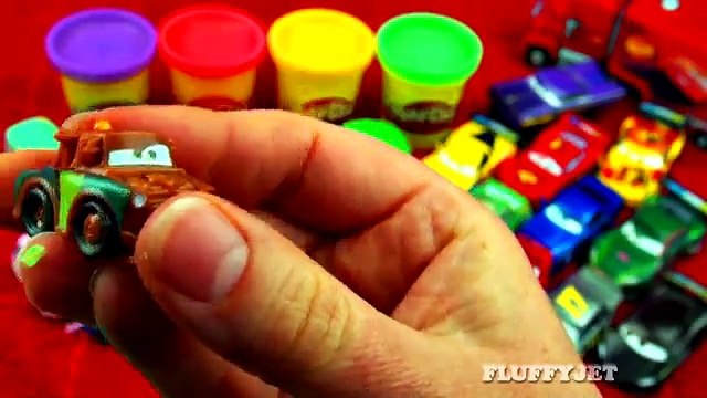 Play-Doh Surprise oeufs Cars 2 Peppa Pig Super Mario Disney Princess Toy Story Angry Birds