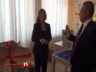1 milyon yıllık fosil törenle ziyarete açıldı