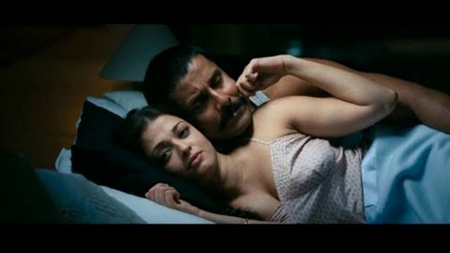 'MERE RABBA' Video Songs - Sarbjit - Aishwarya Rai Bachchan, Randeep Hooda - Shafqat Amanat Ali