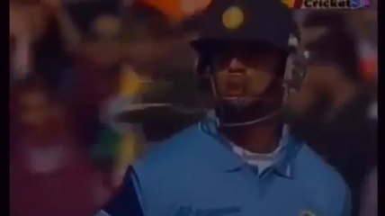 Top 10 Fights of Cricket History Ever - India VS Pakistan players