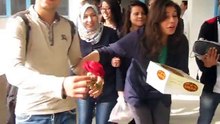 تونيفيزيون: تلامذة يفاجئون أستاذهم يوم عيد ميلاده  (شاهد الفيديو)