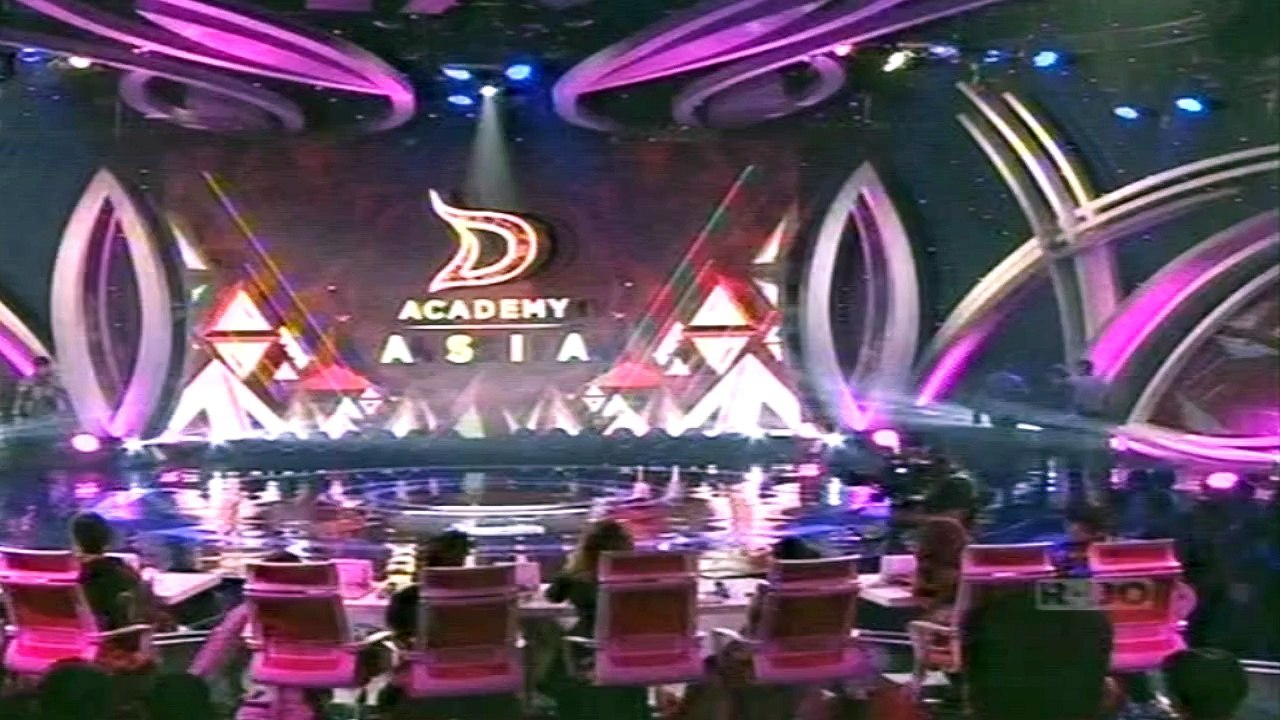 Evi DA2 Ft Hazman Cinta Kita - D'Academy Asia Road To Grand Final 27 Desember 2015