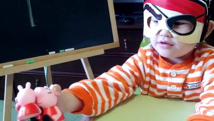 Свинка Пеппа учит букву "Г". Peppa Pig is teaching the letter "Г" of the Russian alphabet.