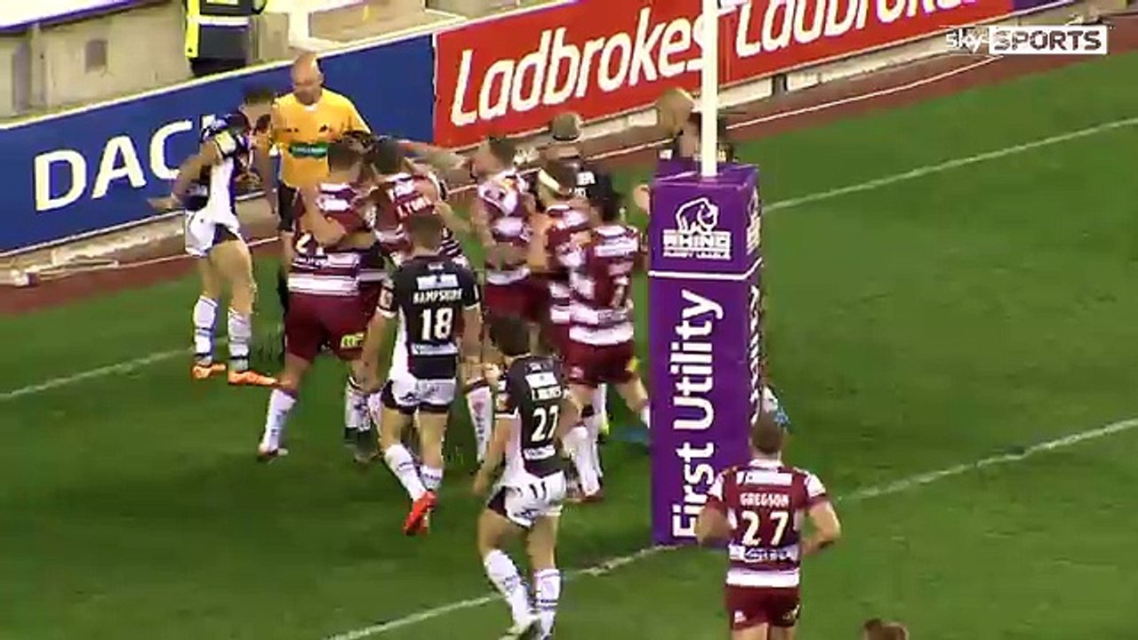 Wigan Warriors V Castleford Tiger Super League 2016