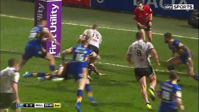 Huddersfield Giants V Warrington Wolves Super League 2016